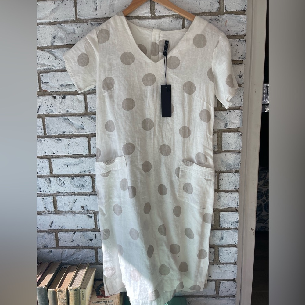 Women’s FOIL 100% Linen dress size 4